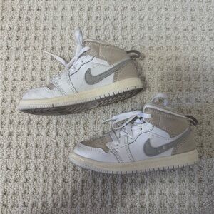 Kids' Jordan 1 Mid SE Craft GS Inside Out- White Sail